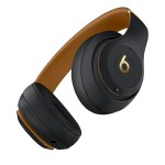 Beats Studio3 Wireless Over-Ear Headphones -The Beats Skyline Collection - Midnight Black